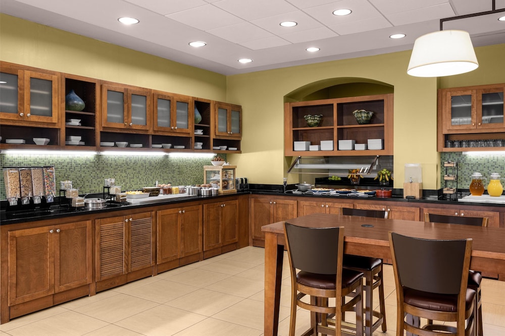 Hyatt Place Memphis/Germantown 52/64