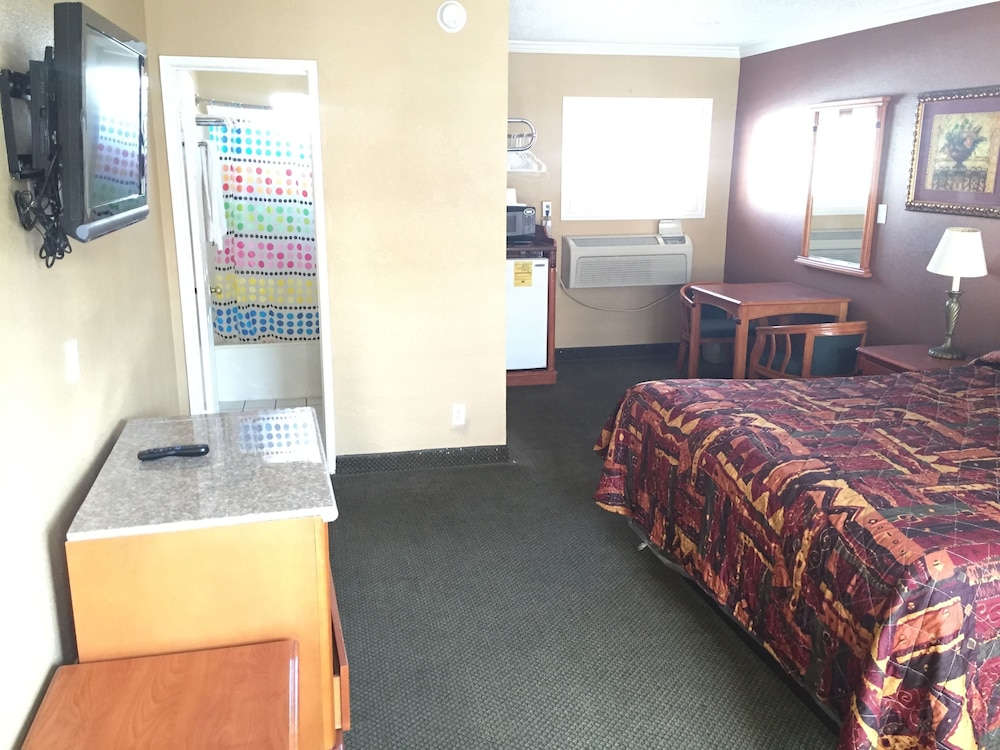 LYFE INN & SUITES by AGA - Beverly Hills 38/57