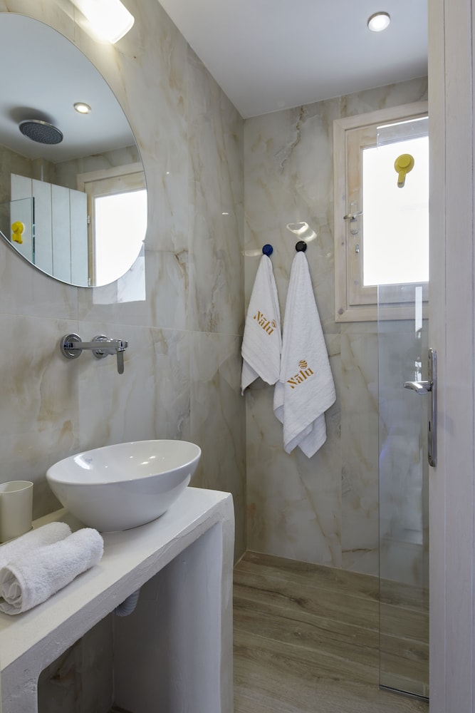 Nalu Suites 61/61