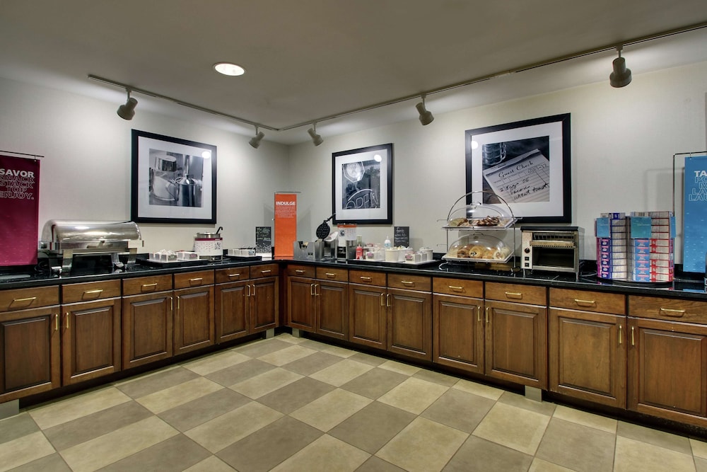 Hampton Inn DuBois 3/45