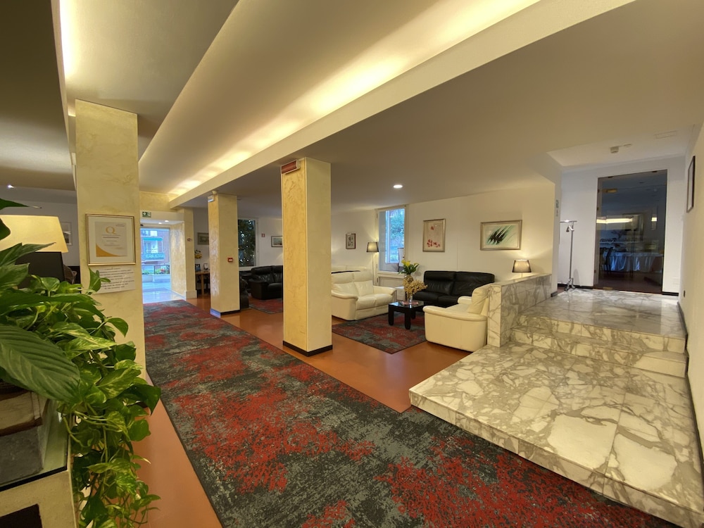 Hotel Coccodrillo 54/68