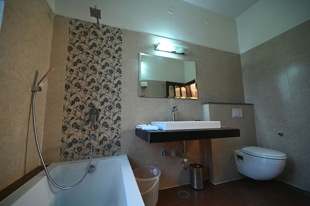 ClarksInn Suites Ranthambore 61/62