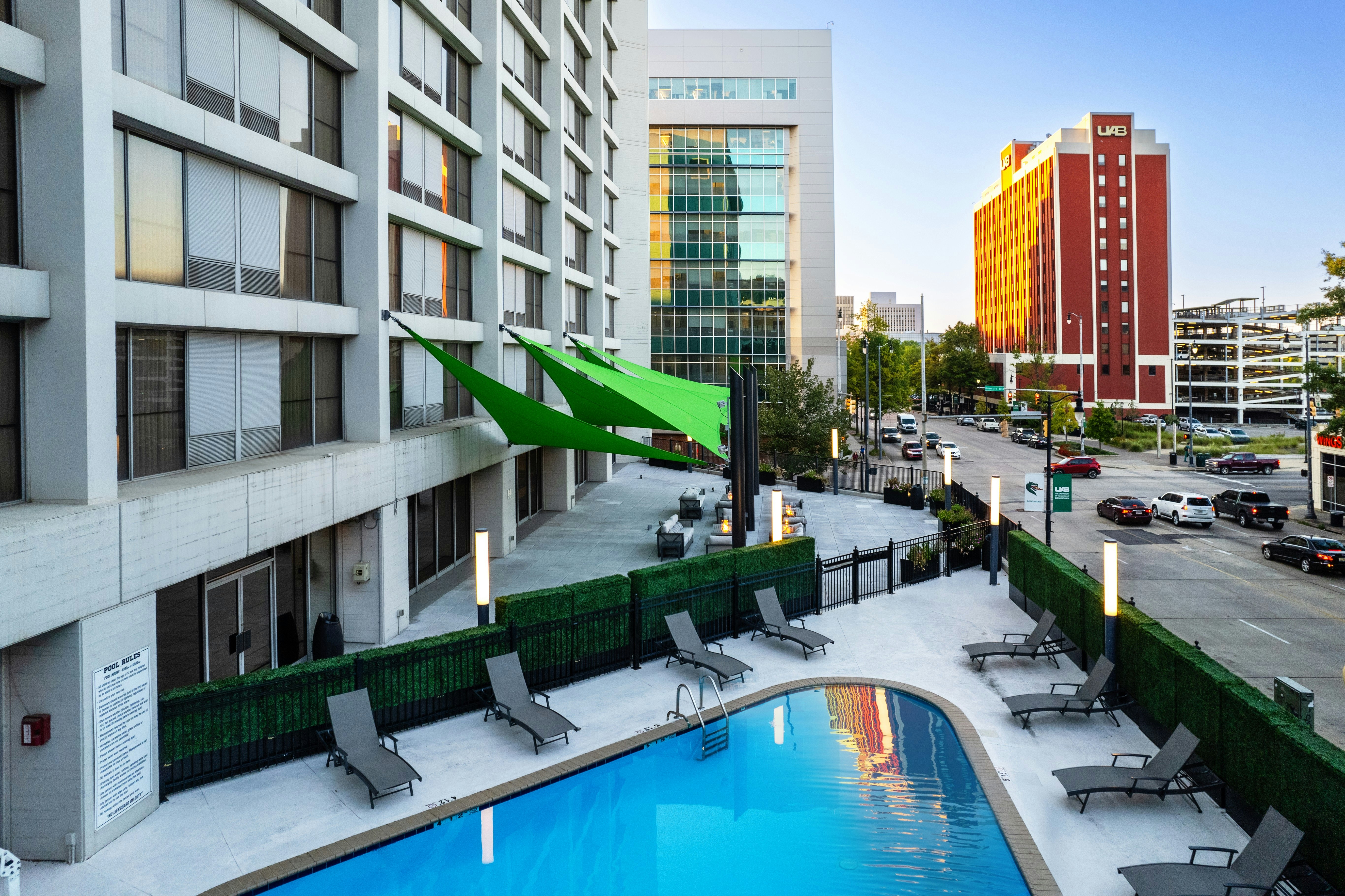 Hilton Birmingham Downtown at UAB 33/34