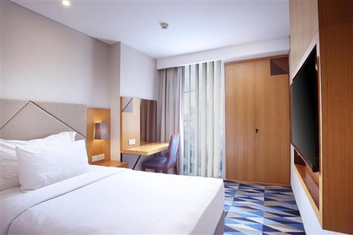 غرفة عائلية بسريرين منفصلين