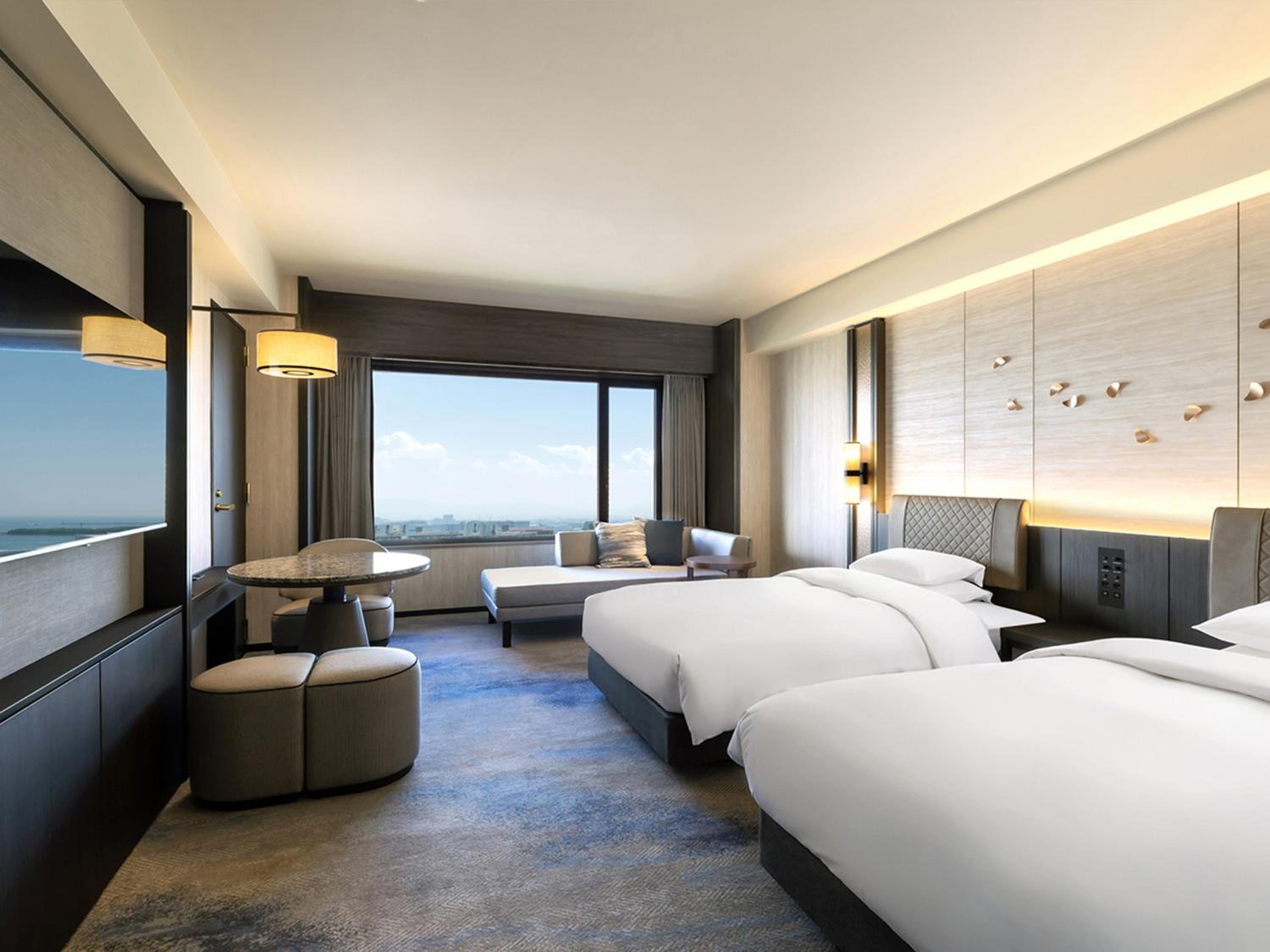 Renovated, Deluxe, Twin Beds, Sea View