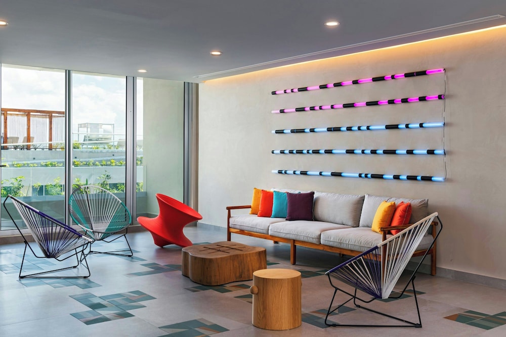 Aloft Playa Del Carmen 16/46