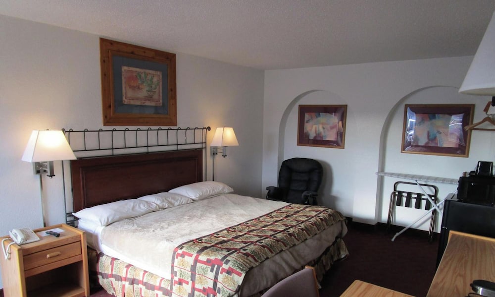 North Country Inn & Suites 9/39