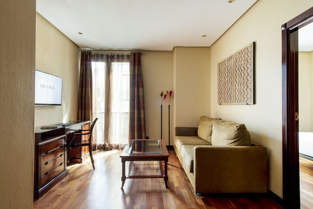 Hotel Villa Real 35/60