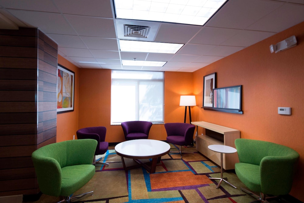 Fairfield Inn Suites Rancho Cordova 10/19