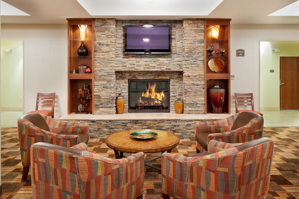 Holiday Inn Express Hotel Suites Loveland 48/56