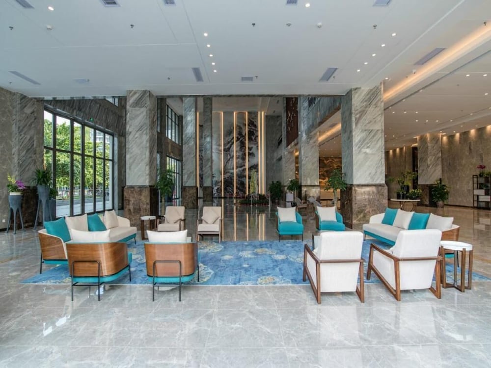 Dadonghai Hotel Sanya 33/48
