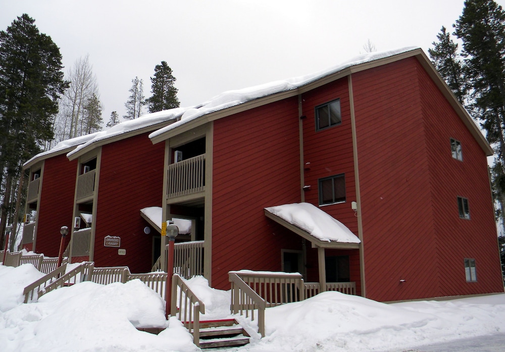 Indian Peaks Resort 2/50