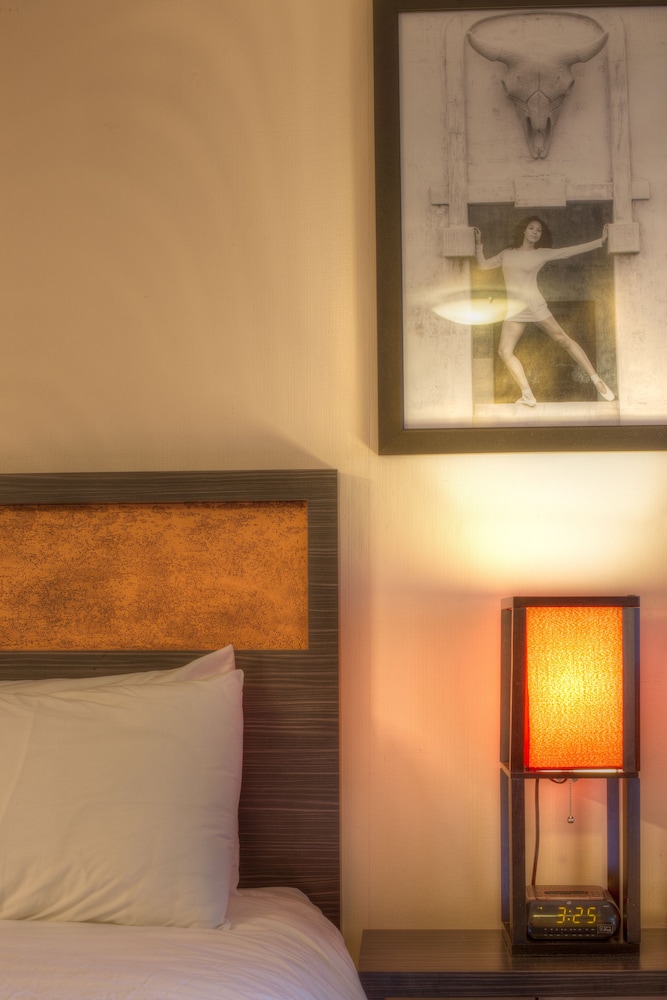 Hotel Ruby 26/27