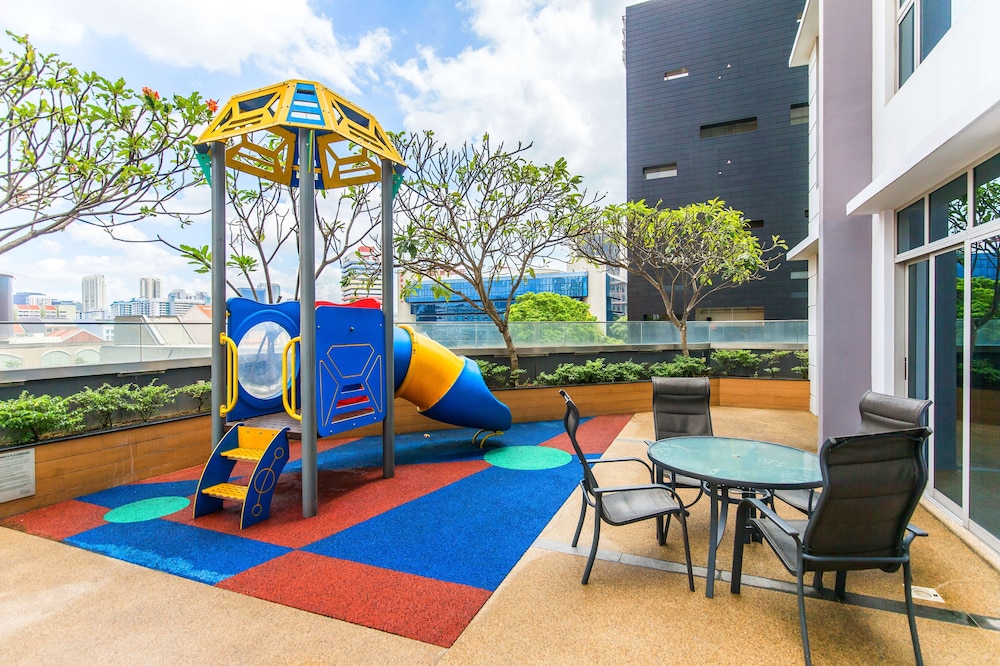 Ibis Styles Singapore Albert 40/48