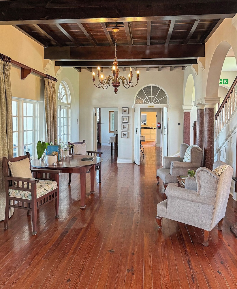 Botha House 23/45