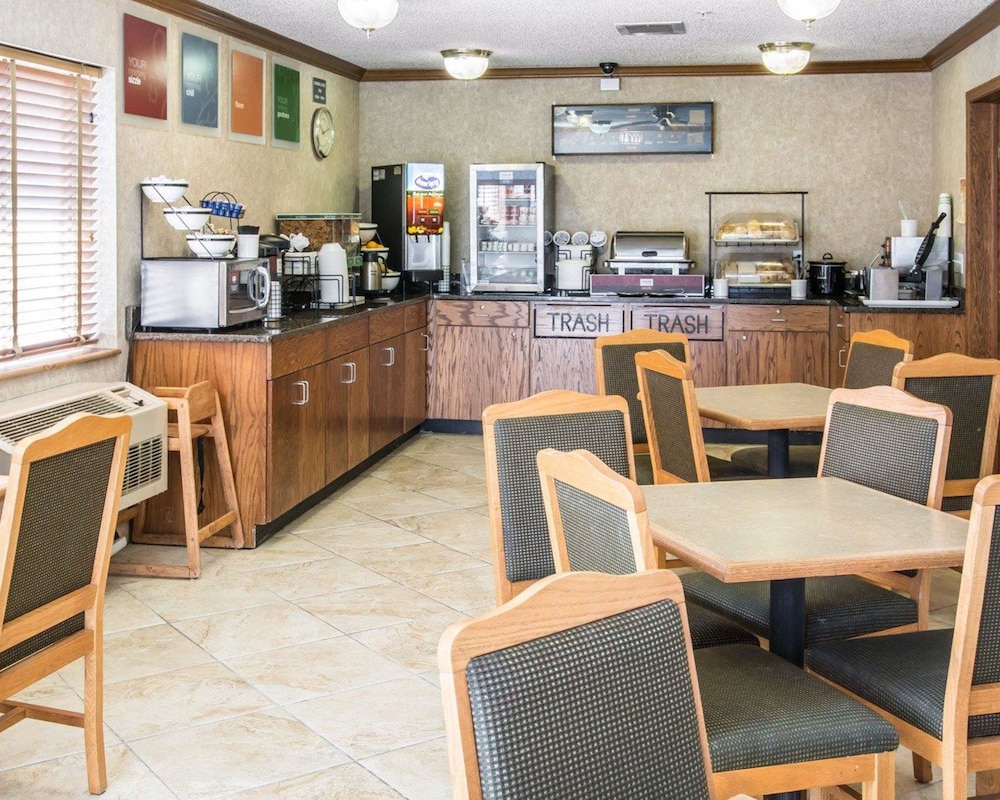 Quality Inn Lewiston 27/33