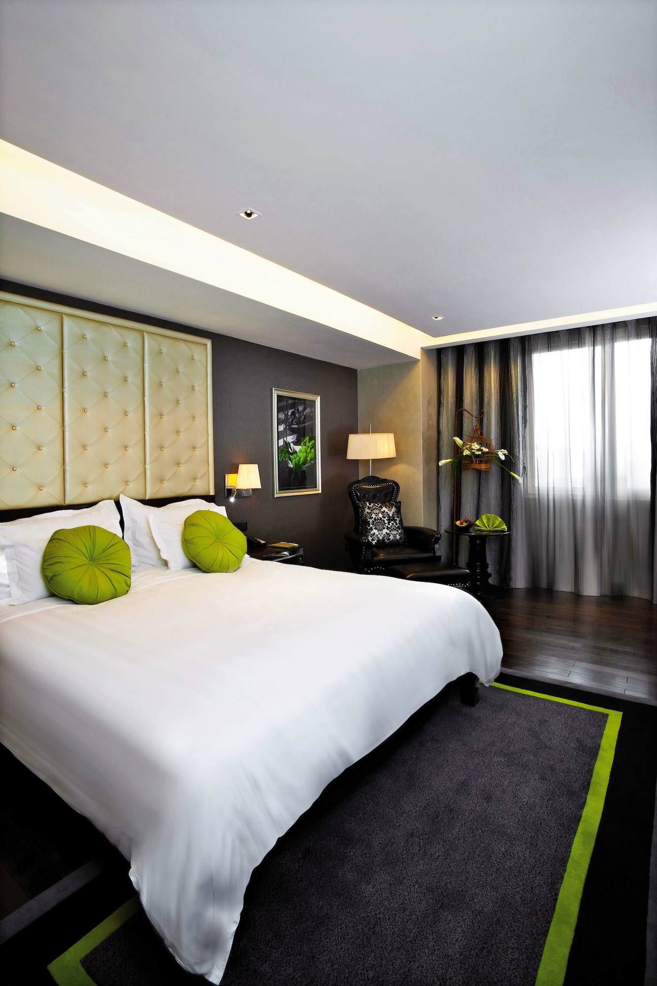 Premium, King Bed