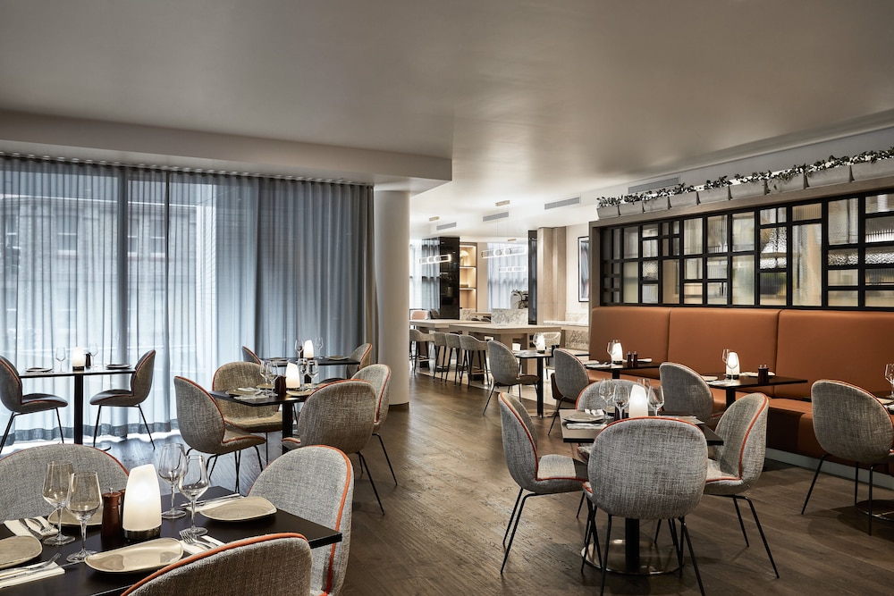 Crowne Plaza Sydney Darling Harbour 45/81