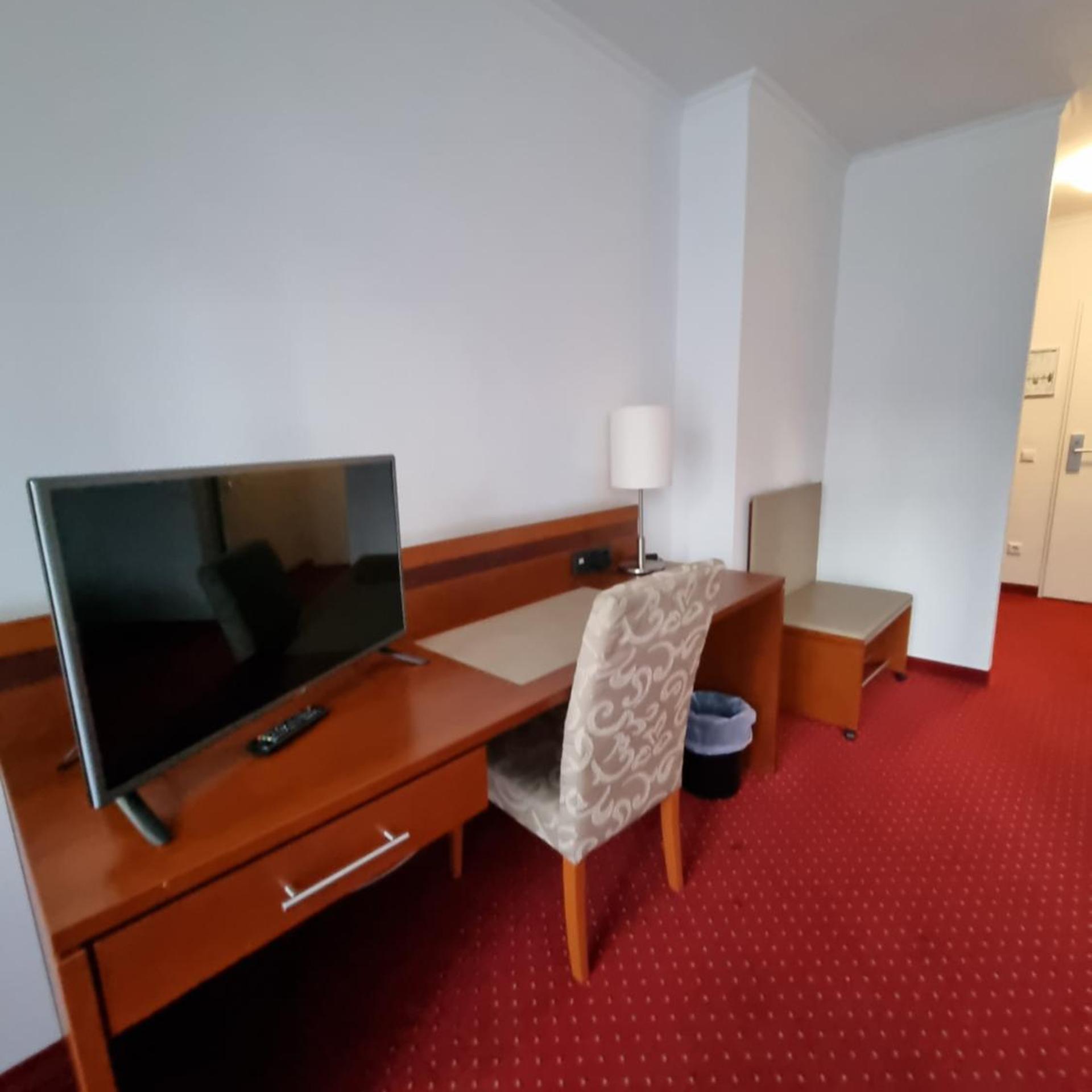 ROSENPARK LAURENSBERG HOTEL 38/45