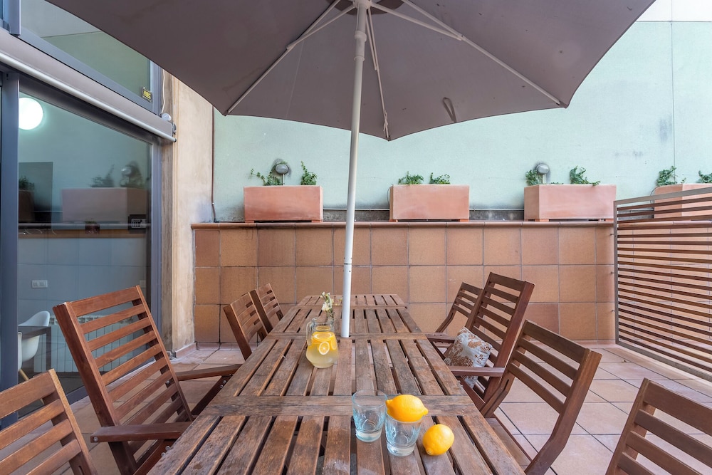 My Space Barcelona Gracia Pool Terrace Center 6/49