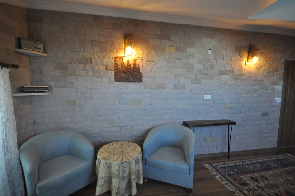 Uchisar Stone House 37/41