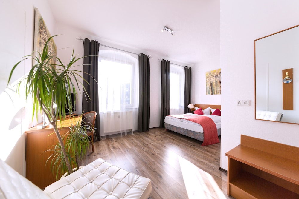 Arthotel City 18/48