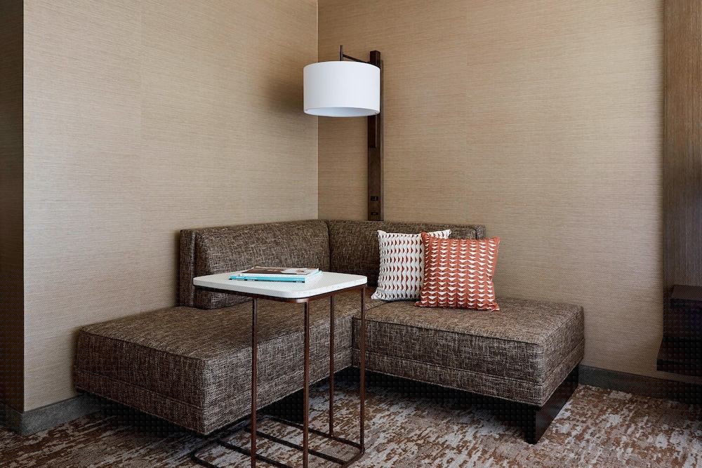 Chicago Marriott Southwest At Burr Ridge 10/28