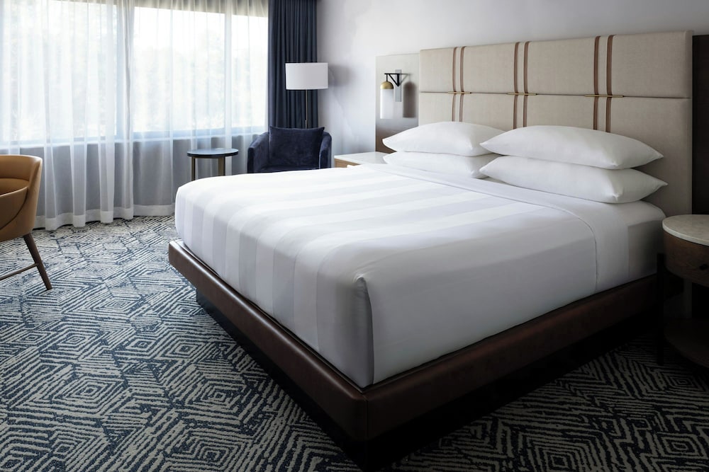 Room, King Bed