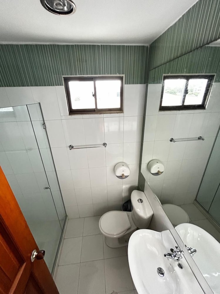Hotel Suite Dorado 52/55