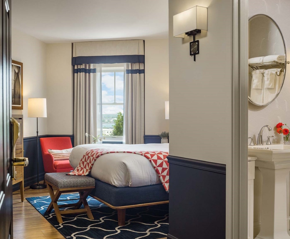 Portland Harbor Hotel 44/69