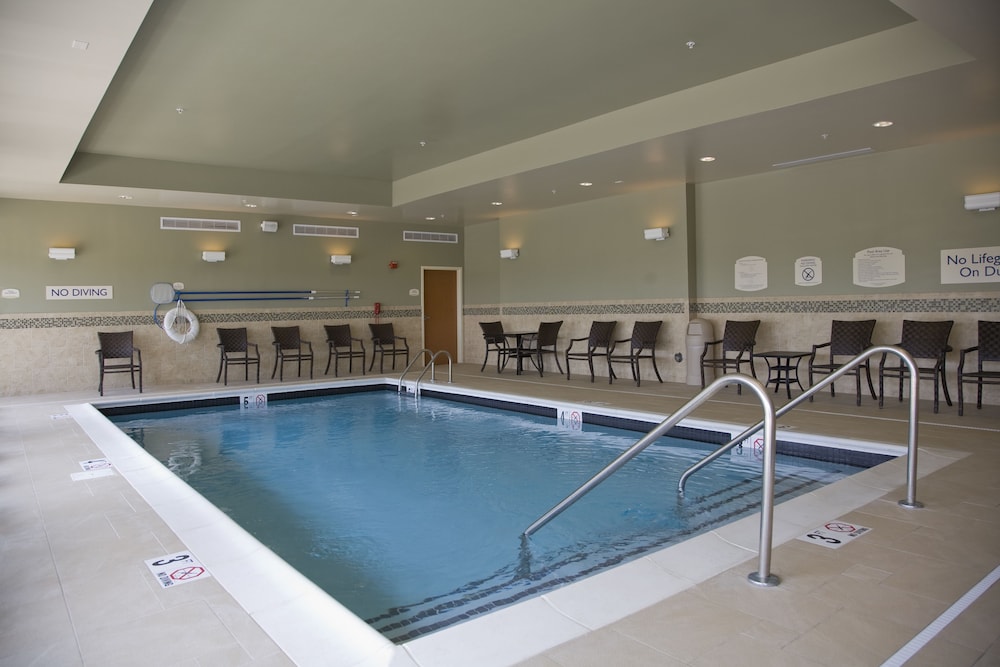 Fairfield Inn Suites By Marriott Montgomery Eastchase Pkwy 23/50