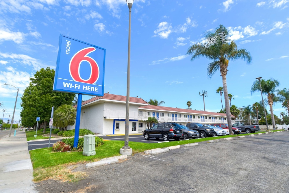 Motel6 Costa Mesa, CA in COSTA MESA - CA