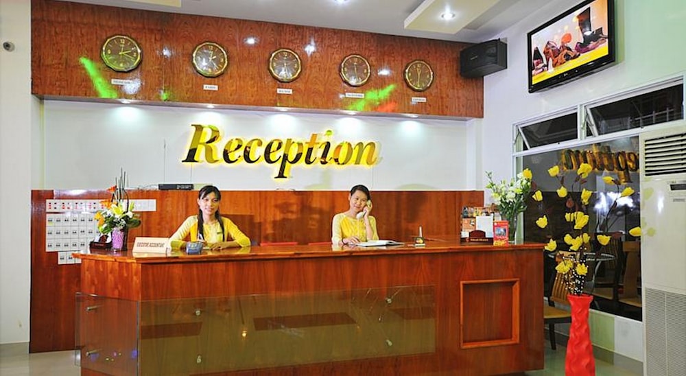 Ideal Hotel 4/31