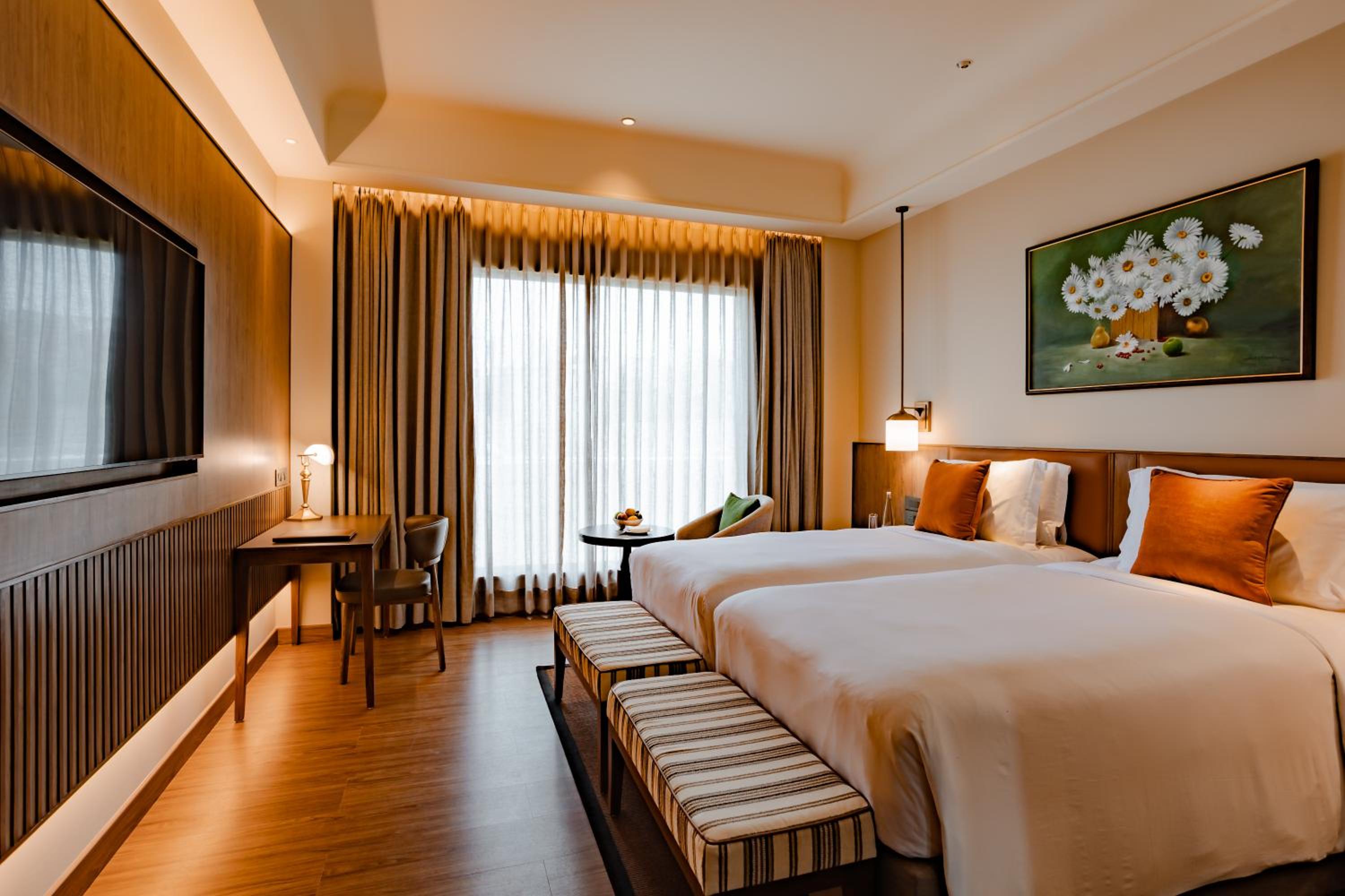Deluxe, Twin Beds
