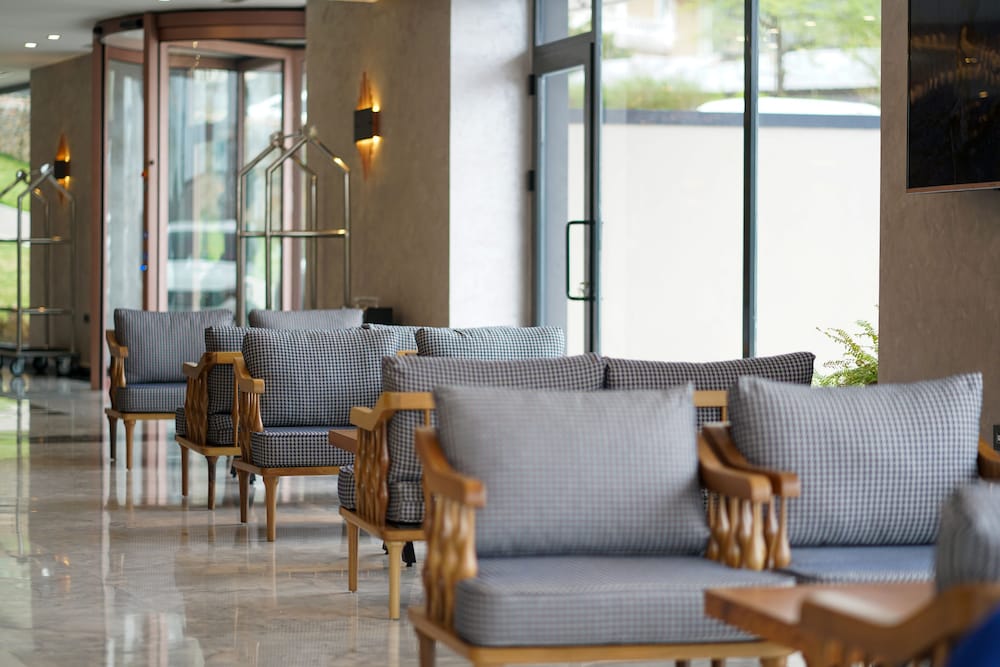 Aileena Hotel & Villas 52/73