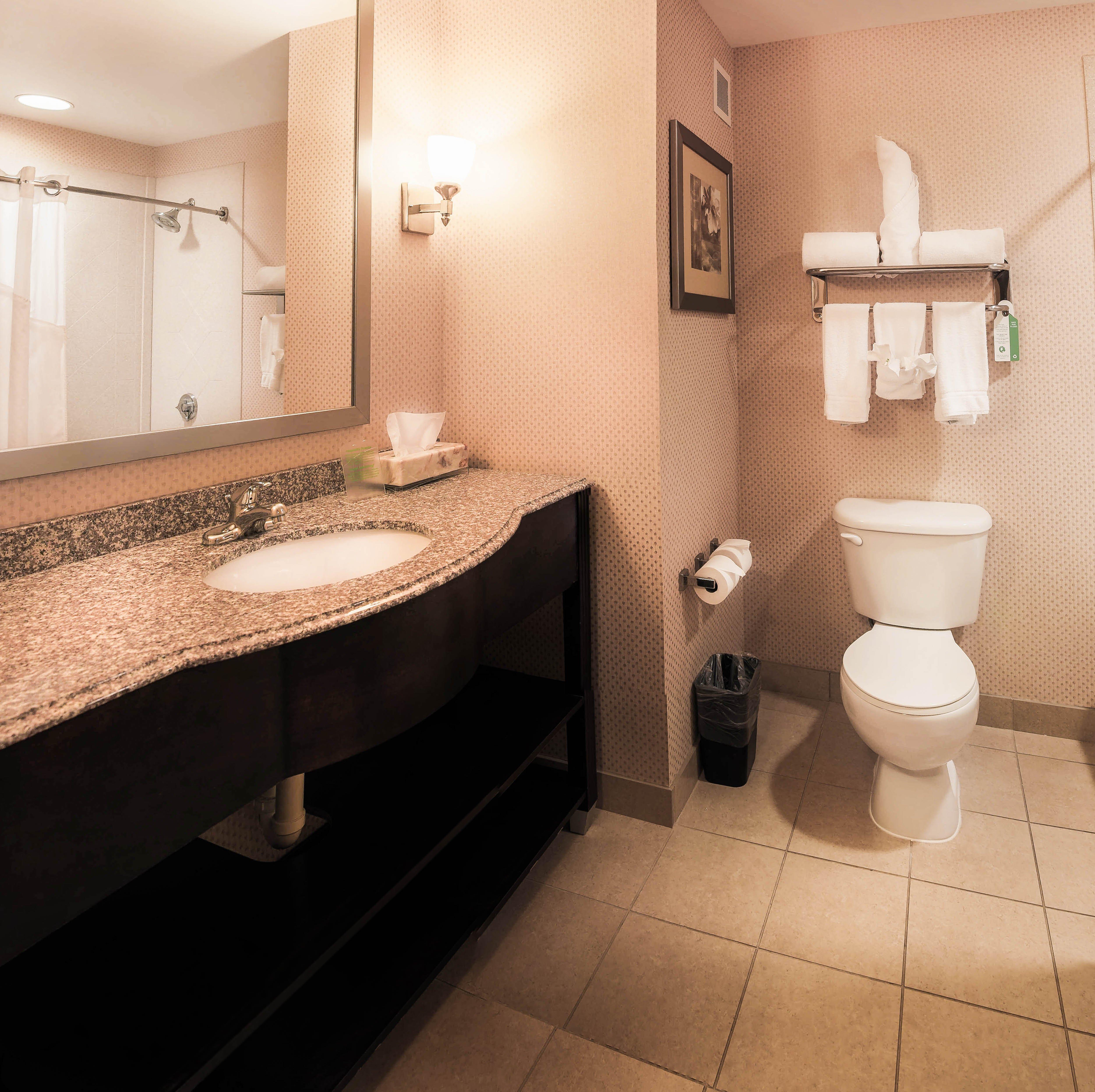 Baltimore Downtown Hotel 52/55
