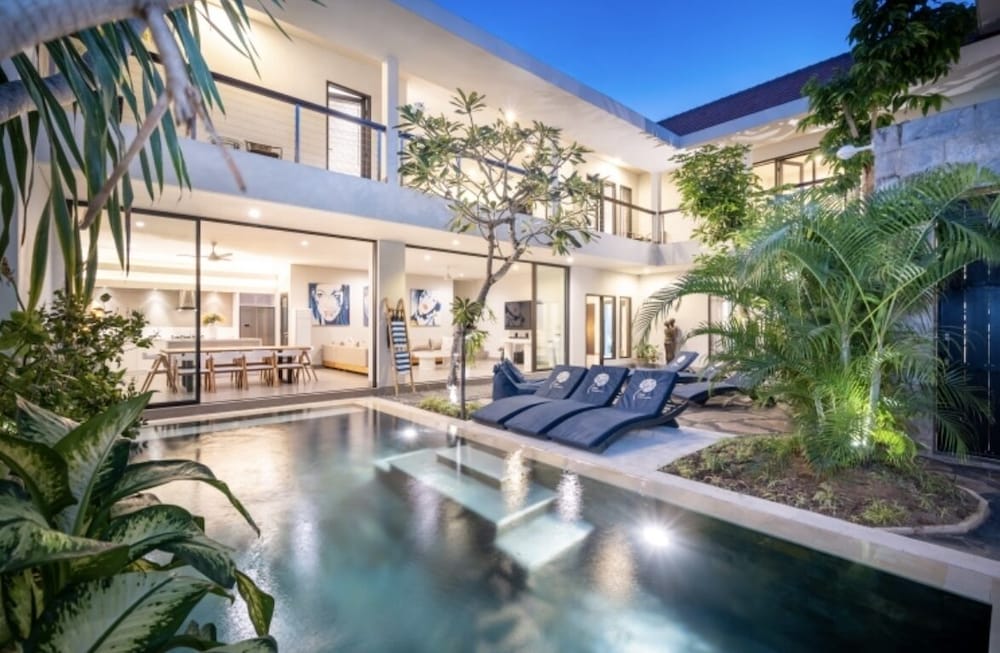 Villa Lamunan 13/23