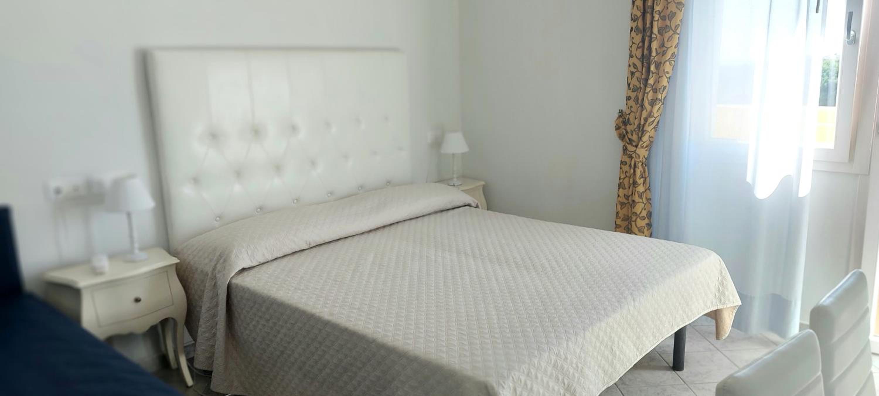 Room, Double or Twin Bed, Side Sea View، Hotel Vina Del Mar Pineta 4/9