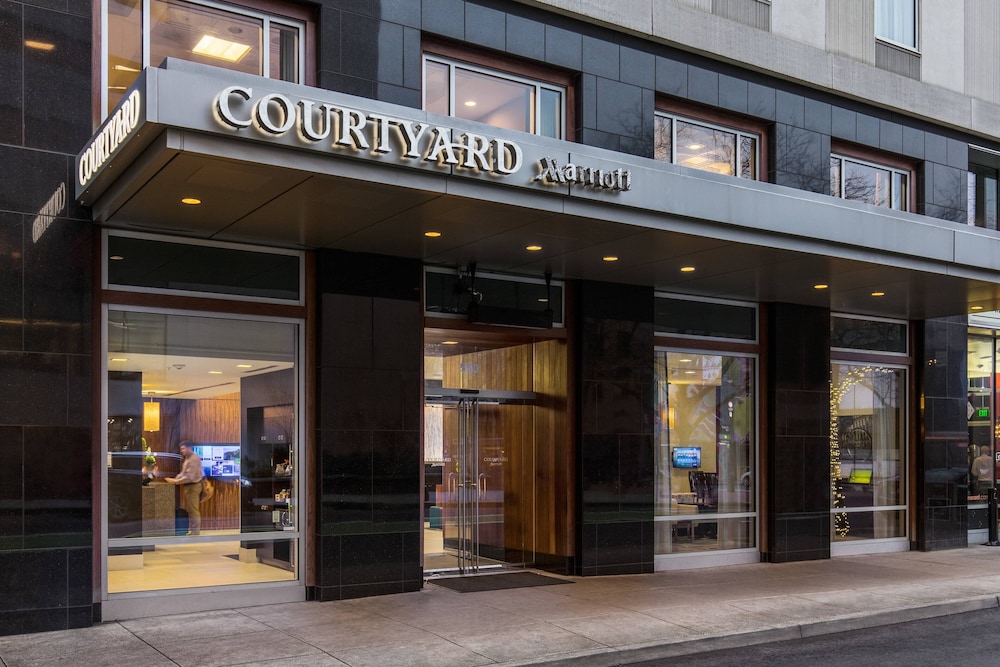 Courtyard Marriott City Center