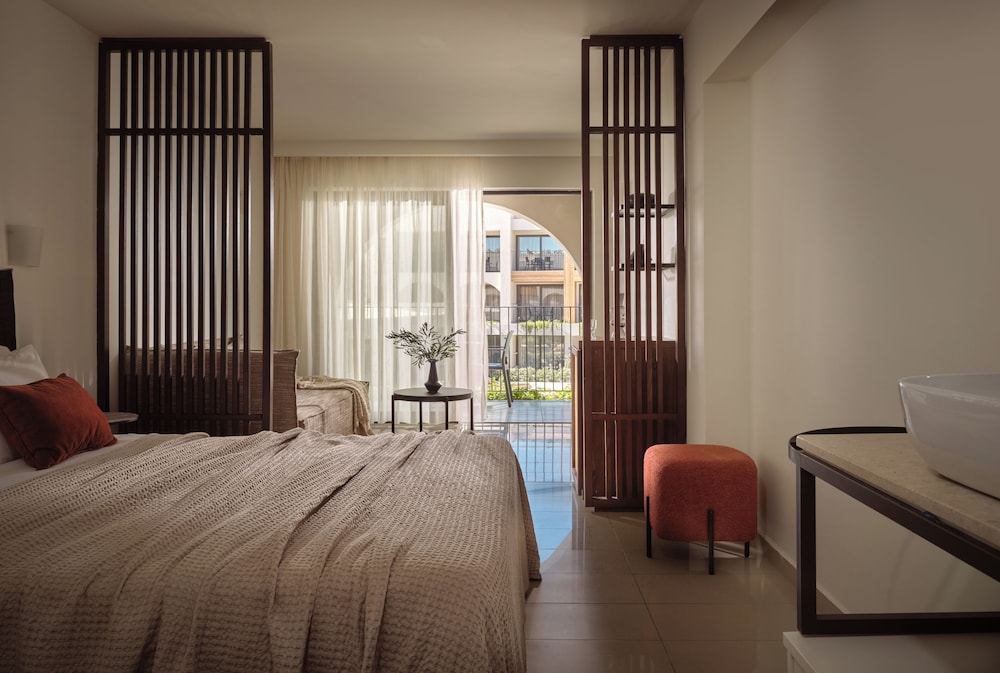 JUNIOR SUITE, DELUXE