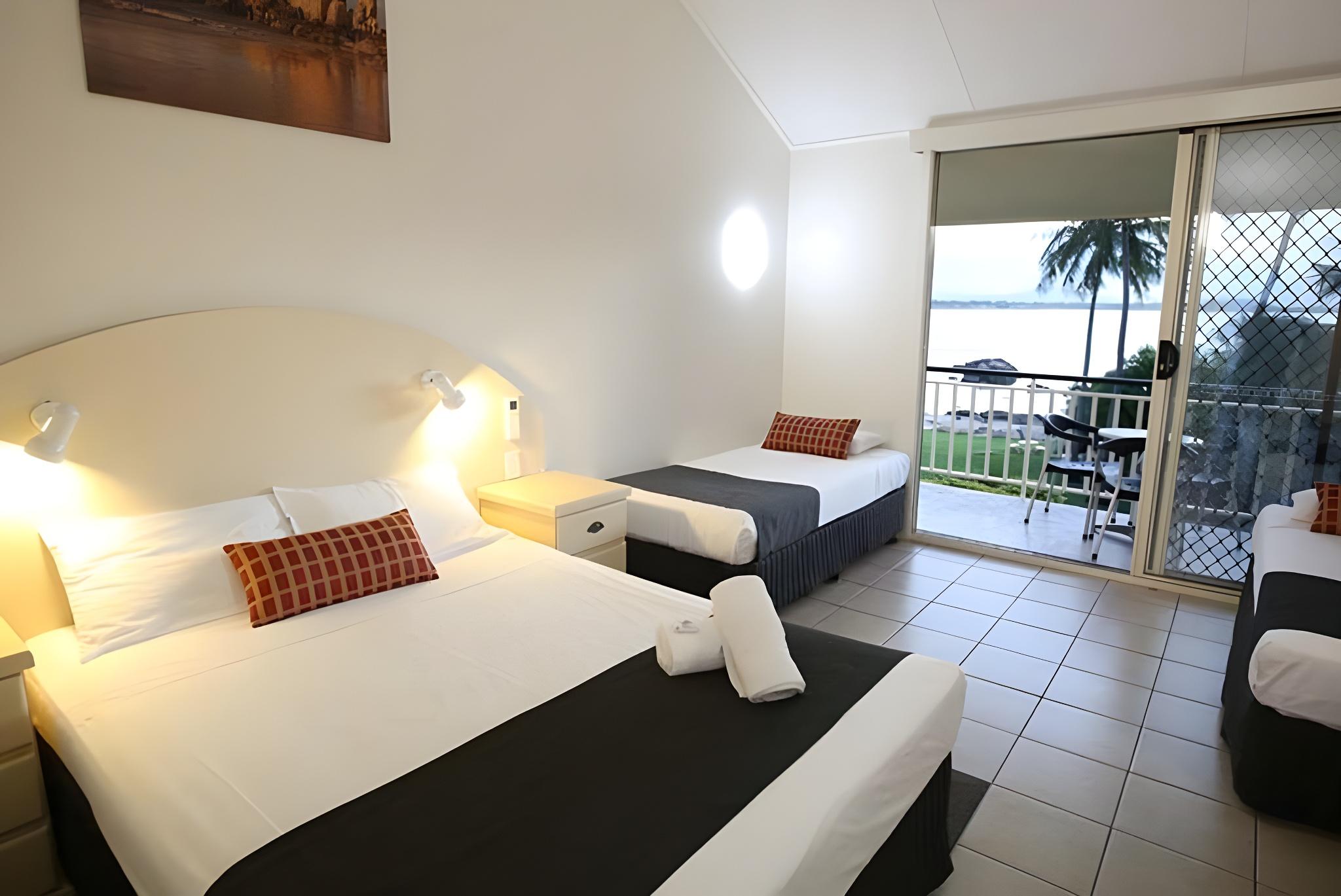 Ocean, Triple, Double or Twin Bed
