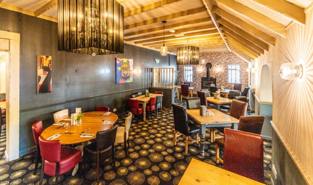 The Boars Head Hotel 30/49