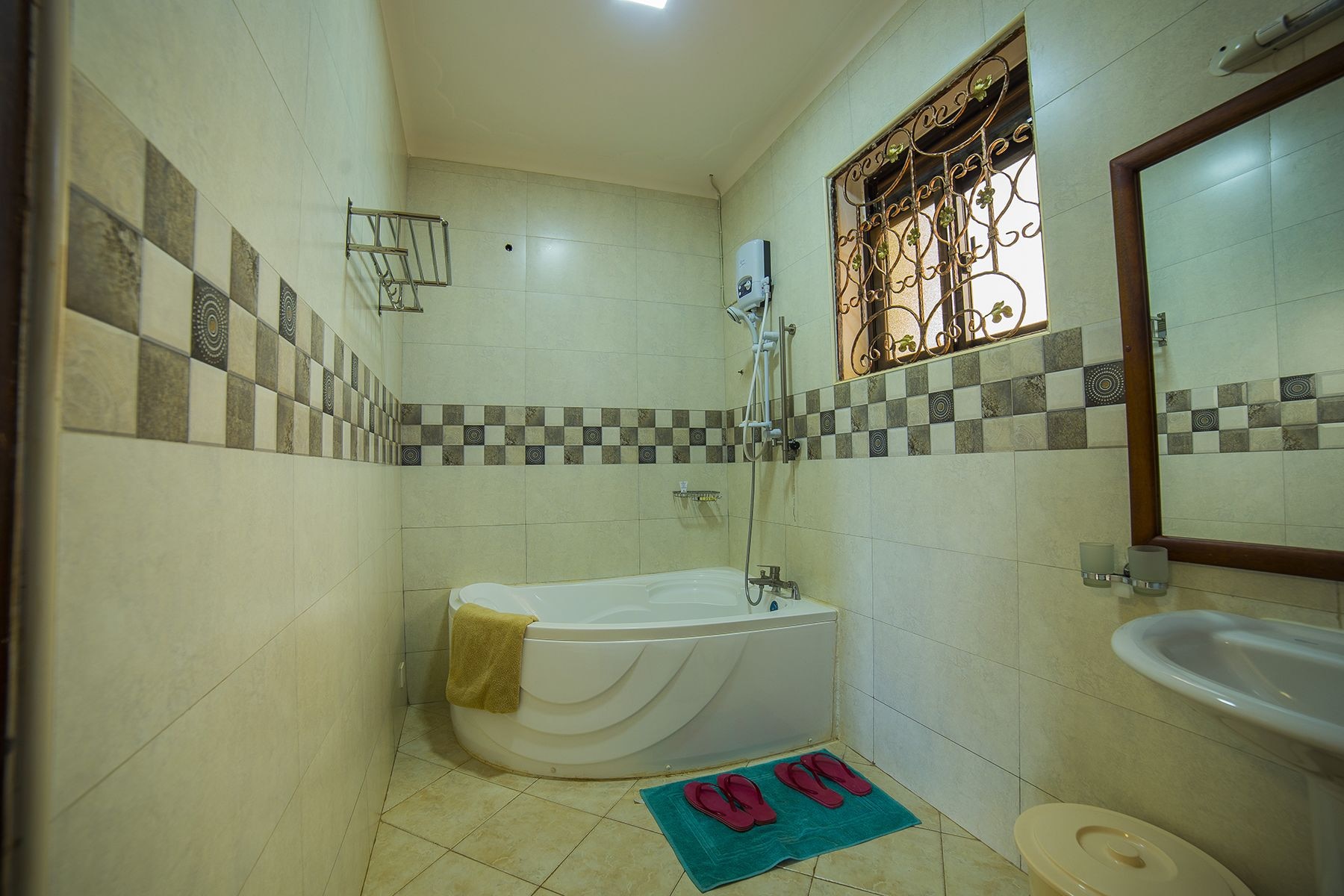 Senior, Studio, Queen Bed، Greens Guest Homes 8/9