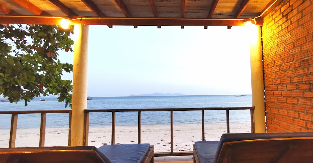 Koh Mook Riviera Beach Resort 47/50