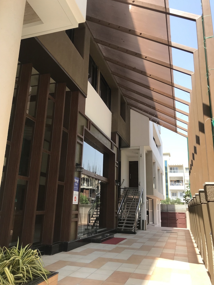 Kyriad Hotel Solapur by OTHPL in Solapur