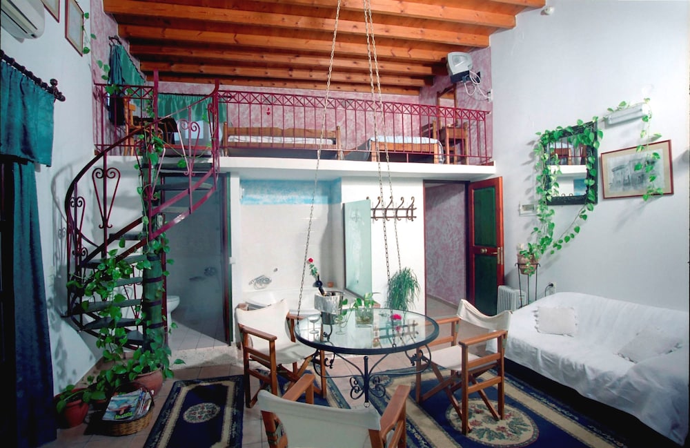 Ifigenia Luxury Suites 29/50