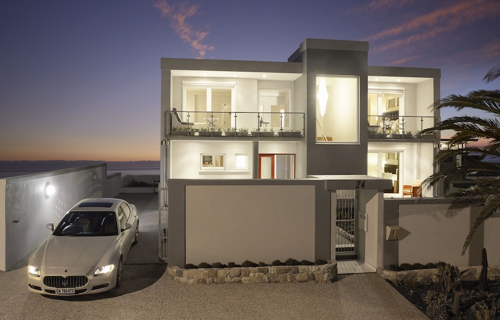 Ocean View House 4/50