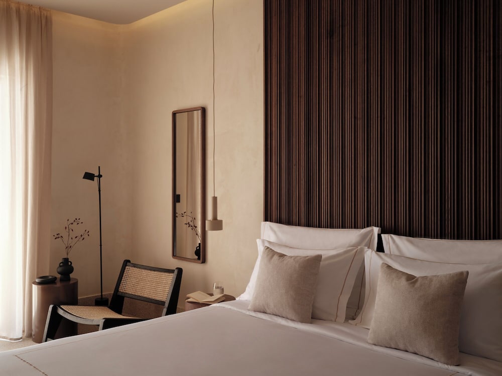 Enarma Suites & Spa 18/65