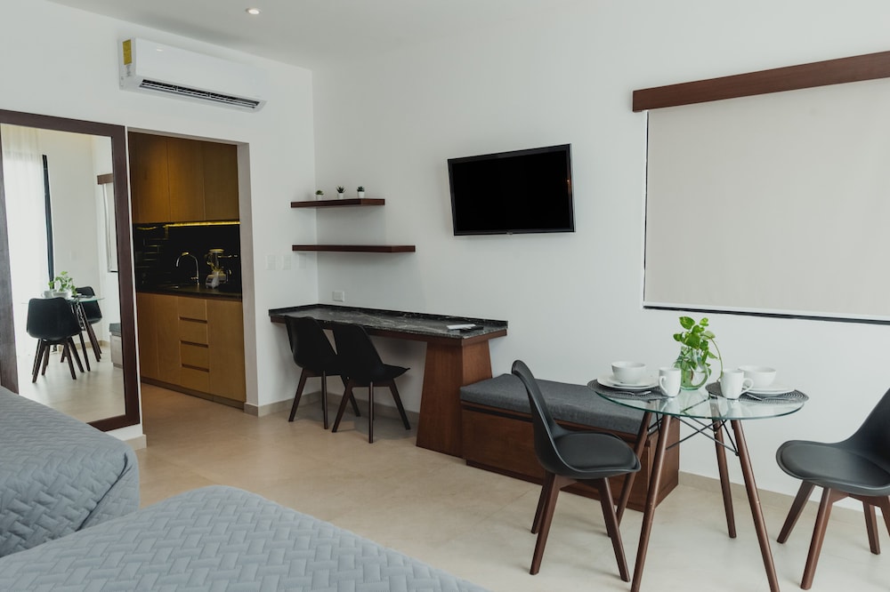 Ah Xok Suites 41/50