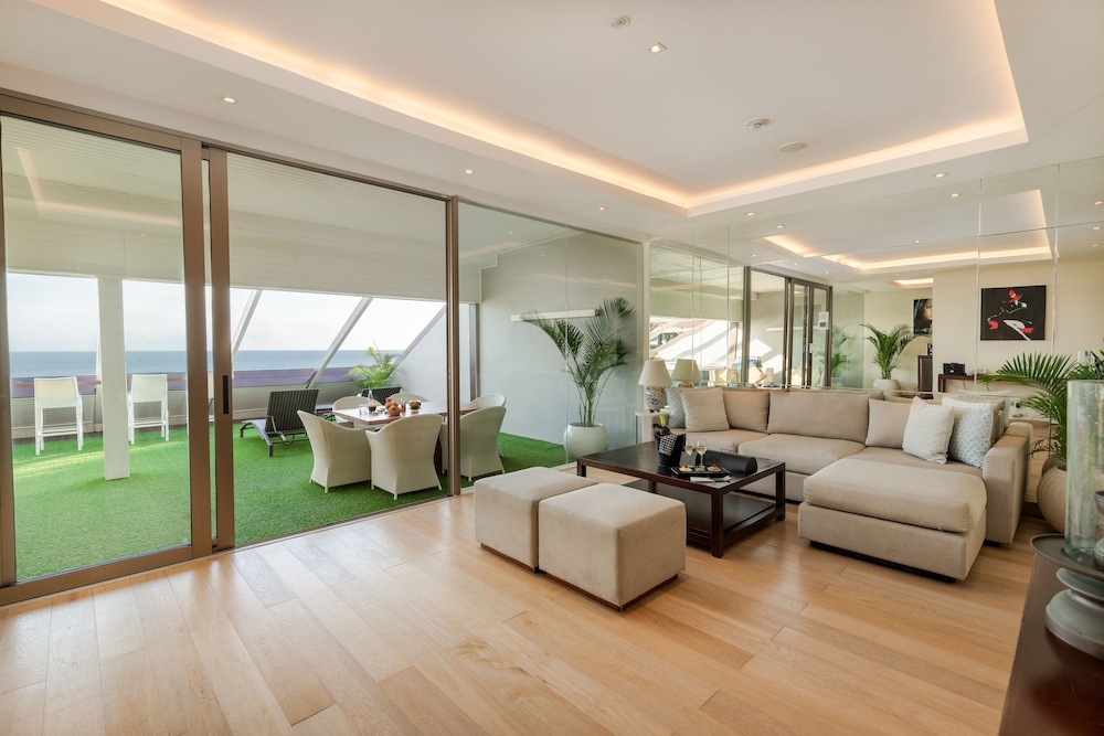 Double-Six Luxury Hotel Seminyak 34/59